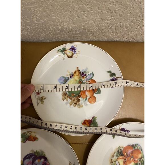 Vintage Lefton China #1134 Lot of Three Hand Painted Fruit Wall Plates - Picture 4 of 4